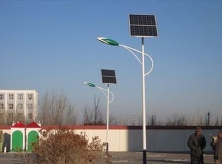 新农村太阳能路灯